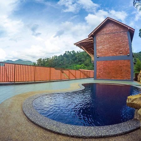 Peppaville Resort Janda Baik 外观 照片